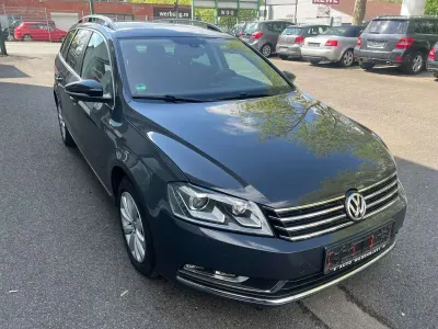 Gebraucht VW Passat Edition 105 PS (77 kW) 2014 Grau Kombi