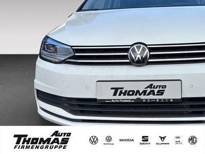 Gebraucht VW Touran Comfortline 150 PS (110 kW) 2025 Weiß Van / Kleinbus
