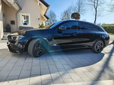 Gebraucht Mercedes CLA250 AMG line 224 PS (164 kW) 2019 Schwarz Limousine