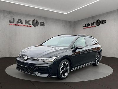 Gebraucht VW Golf VIII R-line 150 PS (110 kW) 2025 Schwarz Kombi