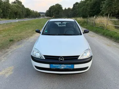 Gebraucht Opel Corsa 58 PS (42 kW) 2002 Weiß Kleinwagen
