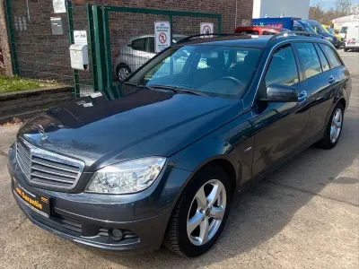 Gebraucht Mercedes C180 156 PS (114 kW) 2009 Grau Kombi