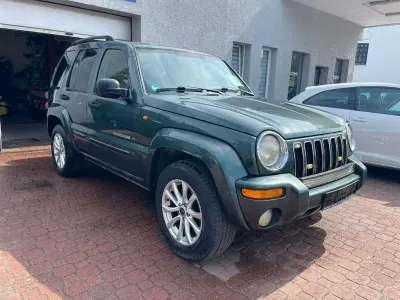 Käytetty Jeep Cherokee Limited 211 HP (155 kW) 2003 Vihreä Katumaasturi