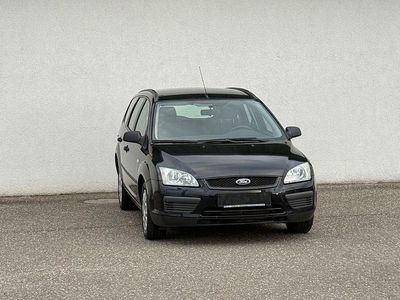 Second-hand Ford Focus Trend 101 CP (74 kW) 2006 Negru Break