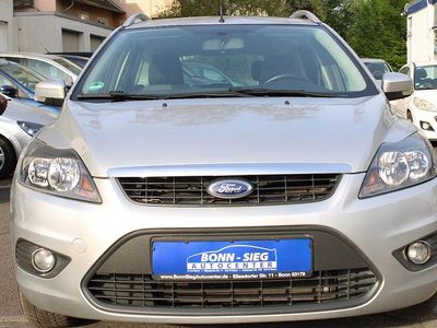 Gebraucht Ford Focus Trend 101 PS (74 kW) 2009 Silber Kombi