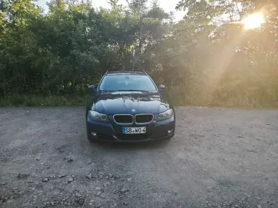 Używany BMW 318 143 KM (105 kW) 2009 Niebieski Kombi
