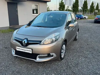 Gebraucht Renault Scenic E-Tech Initiale Paris 132 PS (97 kW) 2014 Beige Van / Kleinbus