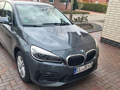 Gebraucht BMW 218 Gran Tourer Advantage 150 PS (110 kW) 2020 Grau Van / Kleinbus