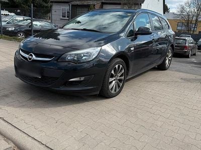 Gebraucht Opel Astra 110 PS (80 kW) 2013 Schwarz Kombi