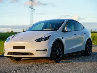 Gebraucht Tesla Model Y Performance 392 kW (534 PS) 2022 Schwarz SUV