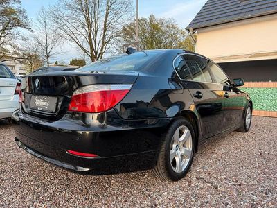 Second-hand BMW 523 190 CP (139 kW) 2009 Negru Berlinǎ