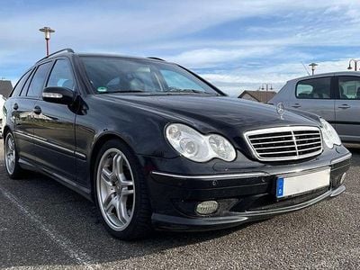 Schwarz Gebraucht 2002 Mercedes C32 AMG AMG Kombi | 7.200 €