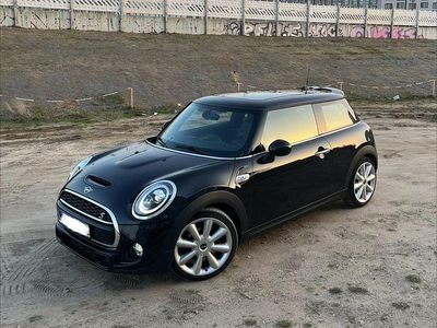 Gebraucht Mini Cooper S 192 PS (141 kW) 2019 Schwarz Kleinwagen