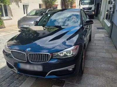 Gebraucht BMW 320 Gran Turismo 184 PS (135 kW) 2014 Blau SUV