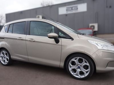 gebraucht Ford B-MAX Titanium *Klima/Panorama/PDC/AHK/Keyless*