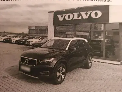 Gebraucht Volvo XC40 163 PS (119 kW) 2019 Schwarz SUV