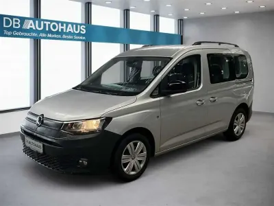 Begagnad VW Caddy 122 HK (89 kW) 2022 Silver Minibuss
