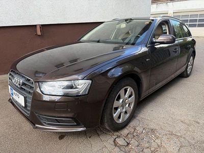 Gebraucht Audi A4 Attraction 177 PS (130 kW) 2013 Braun Kombi