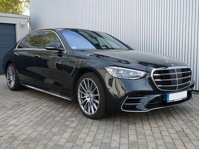 Usado Mercedes S580 503 HP (369 kW) 2023 Preto Sedan