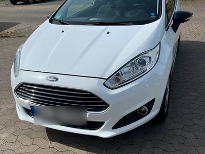 gebraucht Ford Fiesta Titanium