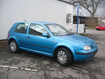 Second-hand VW Golf IV Ocean 75 CP (55 kW) 2003 Albastru Berlinǎ
