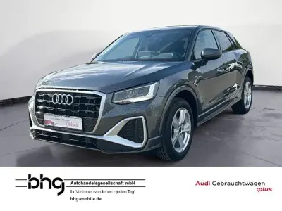 Gebraucht Audi Q2 S-Line 116 PS (85 kW) 2025 Daytonagrau perleffekt SUV