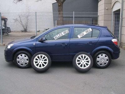 Gebraucht Opel Astra 105 PS (77 kW) 2007 Blau Limousine