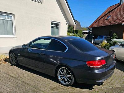 Usata BMW 325 218 CV (160 kW) 2007 Grigio Berlina