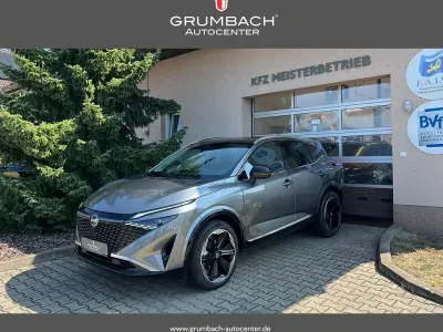 Neu Nissan Qashqai Premium Edition 158 PS (116 kW) 2026 Kby ceramic grau metallic SUV