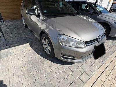 Second-hand VW Golf VII Trendline 110 CP (80 kW) 2014 Gri Break