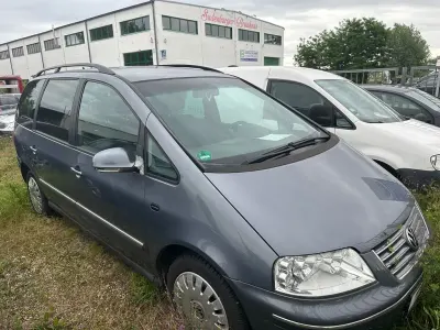 Gebraucht VW Sharan United 140 PS (102 kW) 2009 Grau Van / Kleinbus