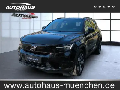 Gebraucht Volvo XC40 Core 185 kW (252 PS) 2023 Black solid (stone) / solid (schwarz) SUV
