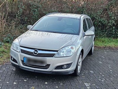 gebraucht Opel Astra Caravan 1.9 CDTI Edition 74kW Edition