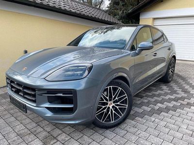 Neu Porsche Cayenne Black Edition 354 PS (260 kW) 2026 Grau SUV