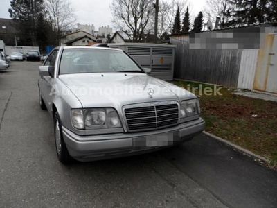 Silber metallic Gebraucht 1996 Mercedes 200 Coupé | 5.990 €