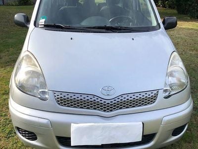 Toyota Yaris Verso
