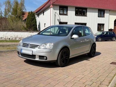 Second-hand VW Golf V Comfortline 75 CP (55 kW) 2007 Gri Berlinǎ