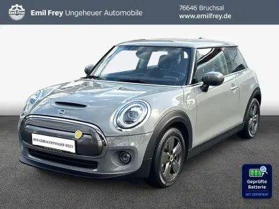 Gebraucht Mini Cooper SE 135 kW (184 PS) 2021 Moonwalk grey metallic Kleinwagen