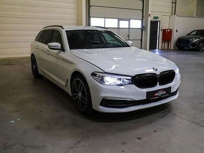 Gebraucht BMW 520 190 PS (139 kW) 2017 Alpinweiss iii Kombi