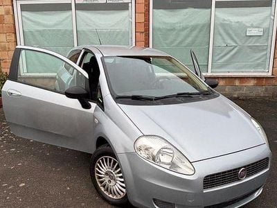 Gebraucht Fiat Punto Classica 60 PS (44 kW) 2008 Silber Kleinwagen