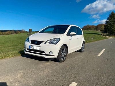 Gebraucht Seat Mii Electric 61 kW (83 PS) 2021 Weiß Kleinwagen