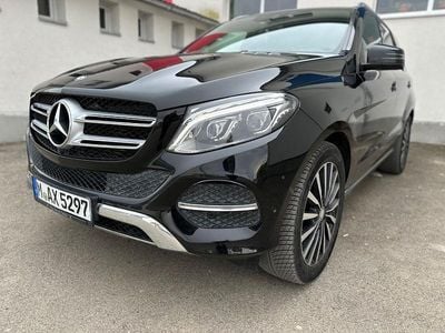 Gebraucht Mercedes GLE250 204 PS (150 kW) 2016 Schwarz SUV
