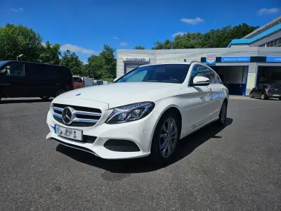 Gebraucht Mercedes C220 Avantgarde 170 PS (125 kW) 2017 Weiß Limousine
