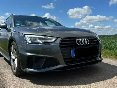 Gebraucht Audi A4 Sport 190 PS (139 kW) 2019 Grau Kombi