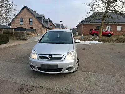 Gebraucht Opel Meriva 75 PS (55 kW) 2007 Silber Van / Kleinbus