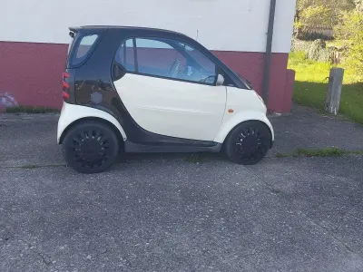 Usata Smart ForTwo Coupé Pure 50 CV (36 kW) 2006 Bianco Coupé