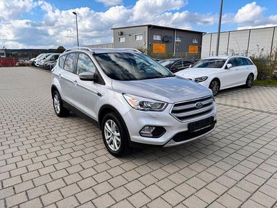 Usado Ford Kuga Trend 120 HP (88 kW) 2017 Prateado SUV