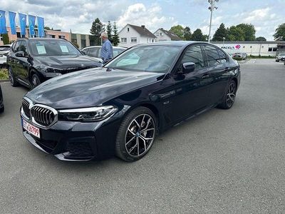 Schwarz Gebraucht 2021 BMW 530e Limousine | 34.999 € (Etwas zu teuer)