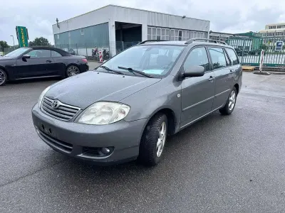 Gebraucht Toyota Corolla Sol 90 PS (66 kW) 2006 Grey mica metallic Kombi