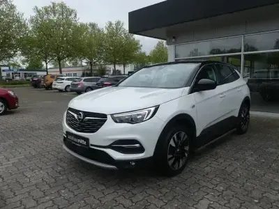 Używany Opel Grandland X 131 KM (96 kW) 2019 Biały SUV